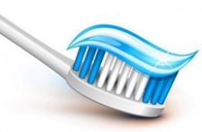  含氟牙膏是否好？